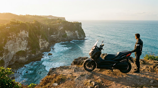 Uluwatu Coastal Cliff Loop: 5 Secret Surfing Beaches on a Scooter