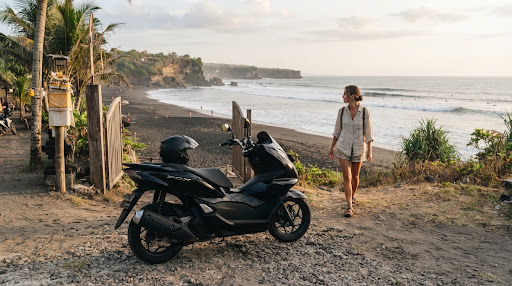 Kedungu Beach & Pigstone Surf Spot Scooter Guide from Pererenan