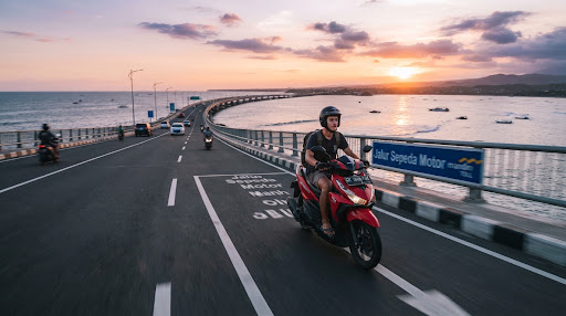 The Ultimate Expat Guide to Commuting from Nusa Dua to Sanur, Jimbaran & Kuta Hubs