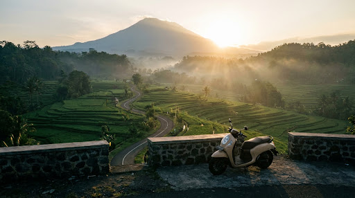 Sidemen Valley Scooter Ride: Comprehensive Travel Guide from Nusa Dua (Hotels, Nature & Restos)
