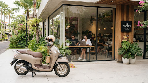 Top 10 Laptop-Friendly Cafes in Nusa Dua & Tanjung Benoa with Easy Scooter Parking
