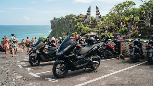 Riding to Uluwatu Temple Kecak Dance: Parking & Monkey Warning