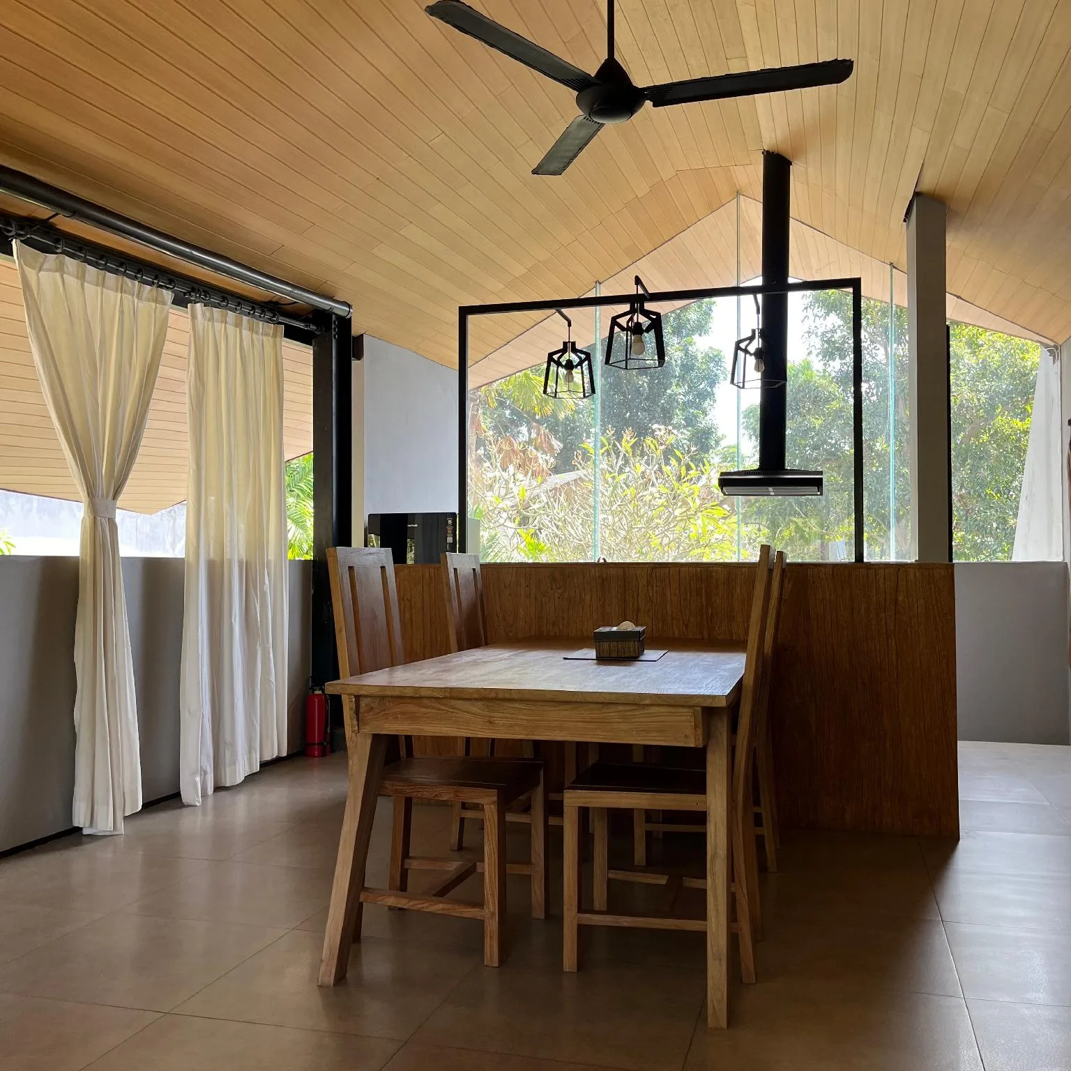 Dancing Hana Villa Nusa Dua ( 2 Bedroom with Sharing Pool Minimum Stay 2 Nights ) - Photo 4