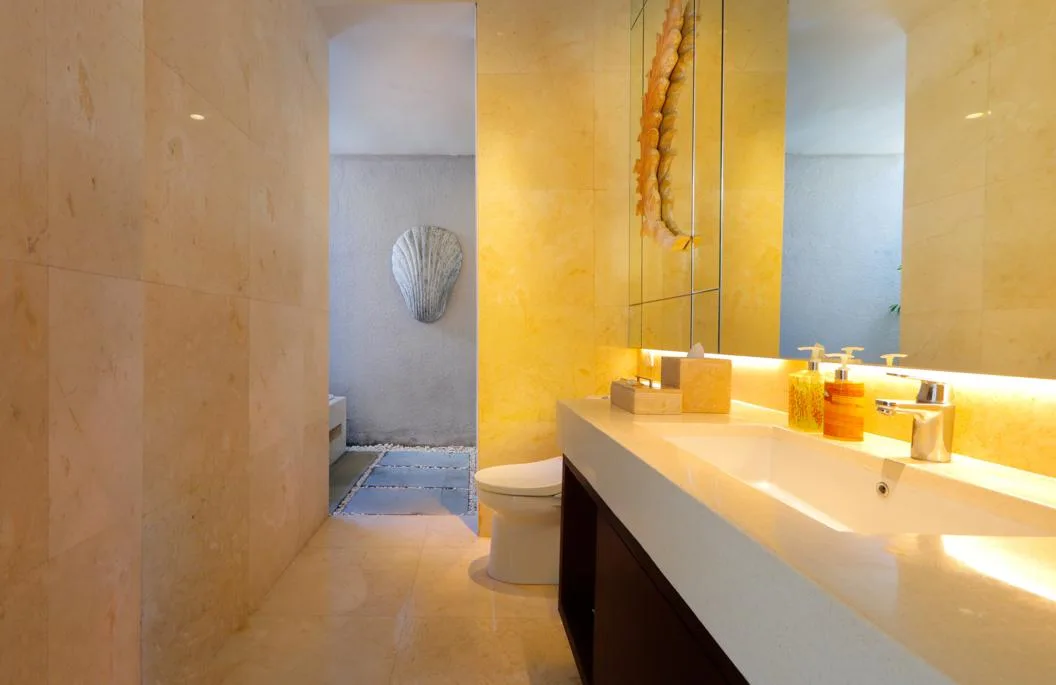 Deluxe Villa Suite 3BR, Nusa Dua - Photo 2