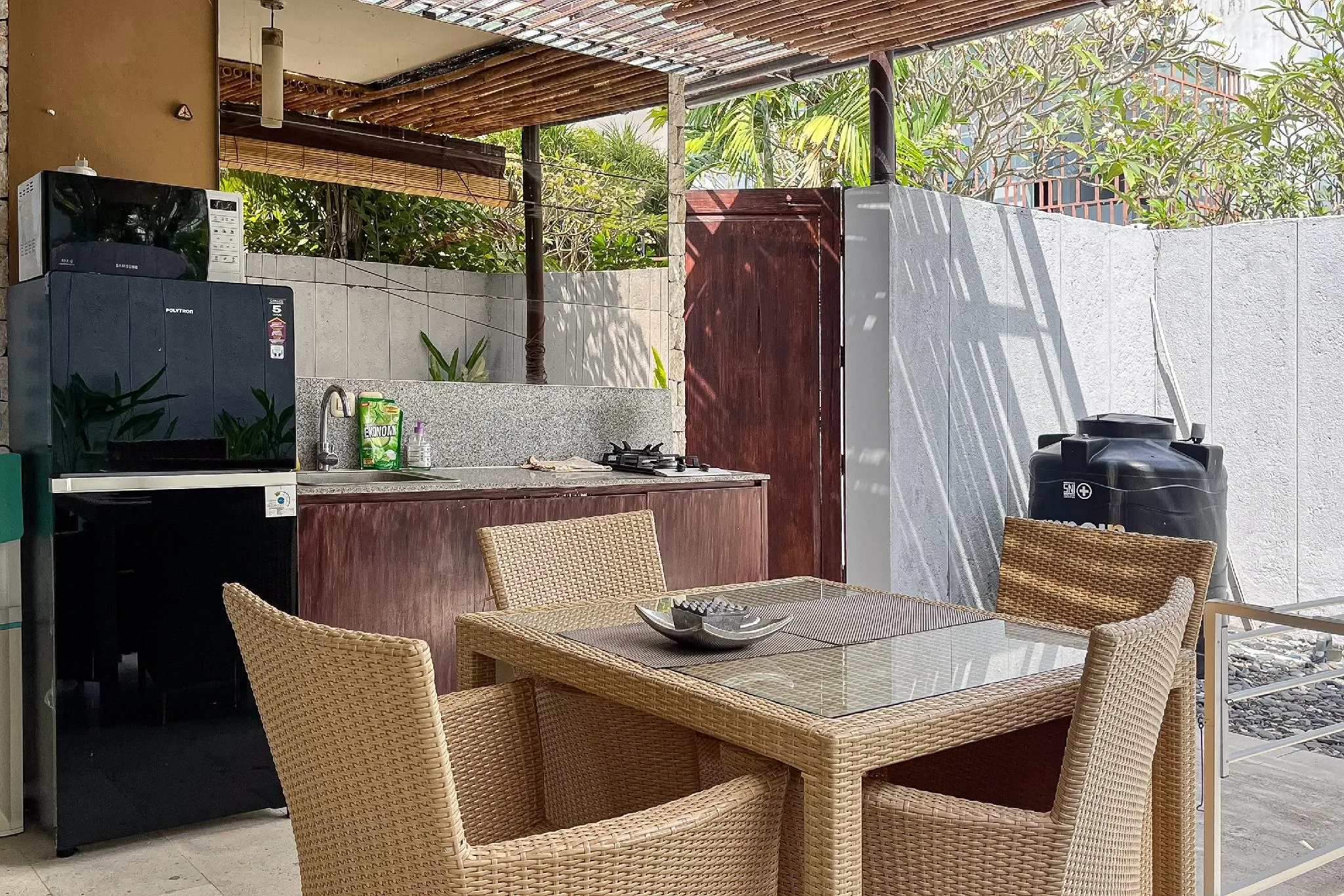 Green Leaf Villa ( 1 Bedroom pool Villa with Minimum Stay 2 Nights ) - Photo 3