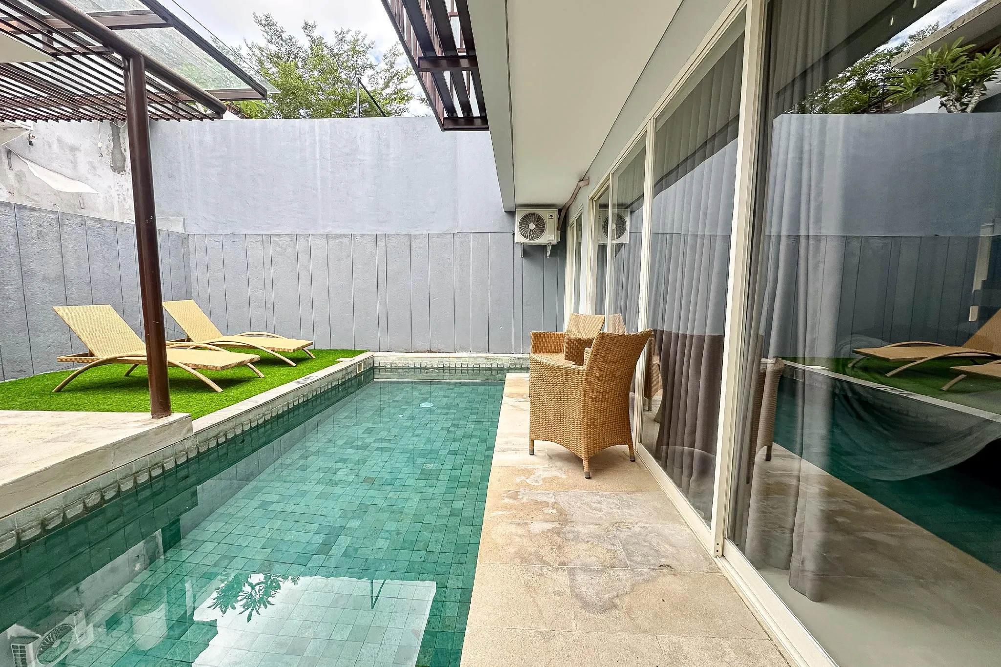 Green Leaf Villa ( 1 Bedroom pool Villa with Minimum Stay 2 Nights ) - Photo 4
