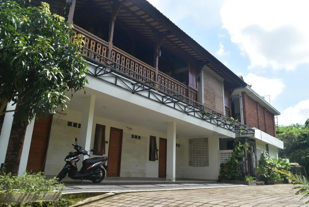 KETUT JOGLO GUEST HOUSE Luxury Resort Nusa Dua