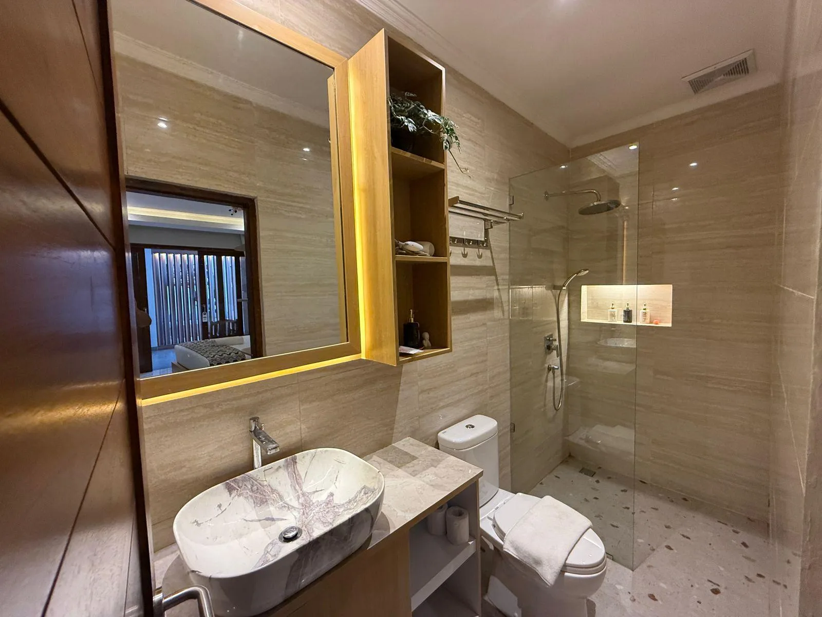 Mara inn - Photo 3