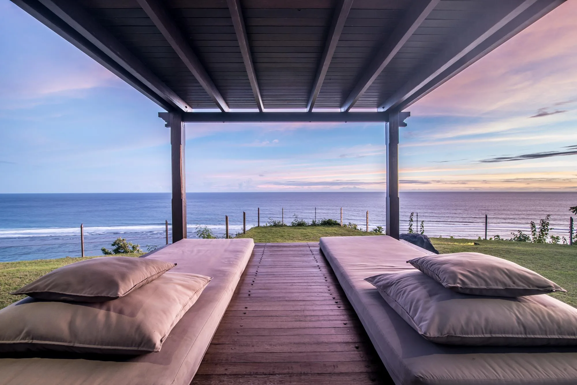 PANDAWA CLIFF OCEAN FRONT PRIVATE LUXURY VILLA 3BR - Photo 1