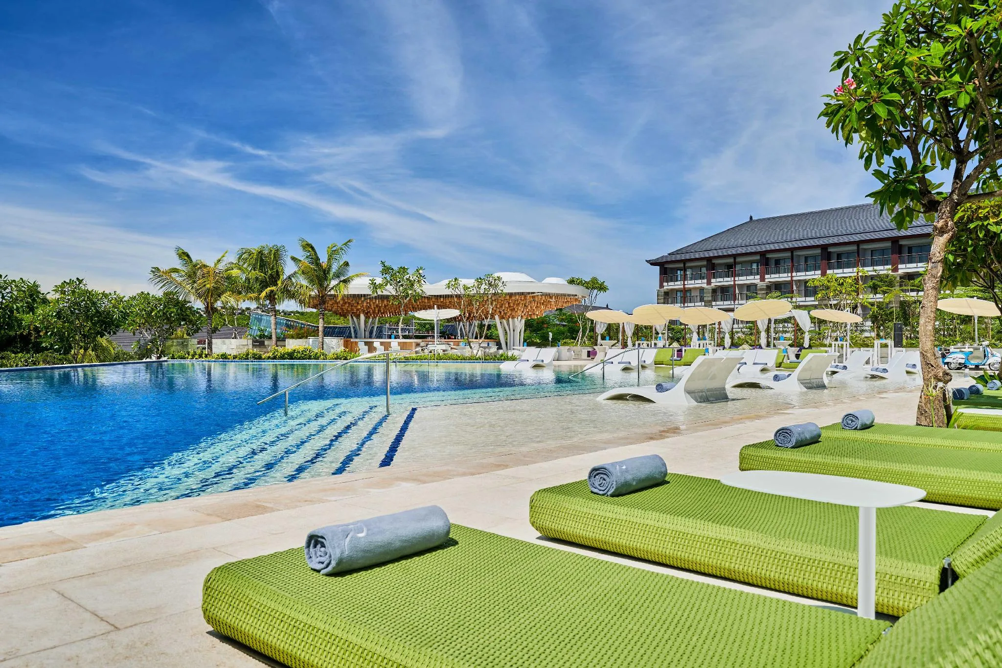 Renaissance Bali Nusa Dua Resort - Photo 1
