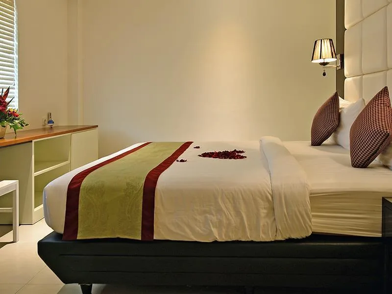 Sama Sama Suites and Restaurant - Photo 2