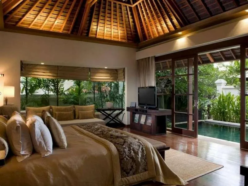 The Royal Santrian Luxury Beach Villas - Photo 2
