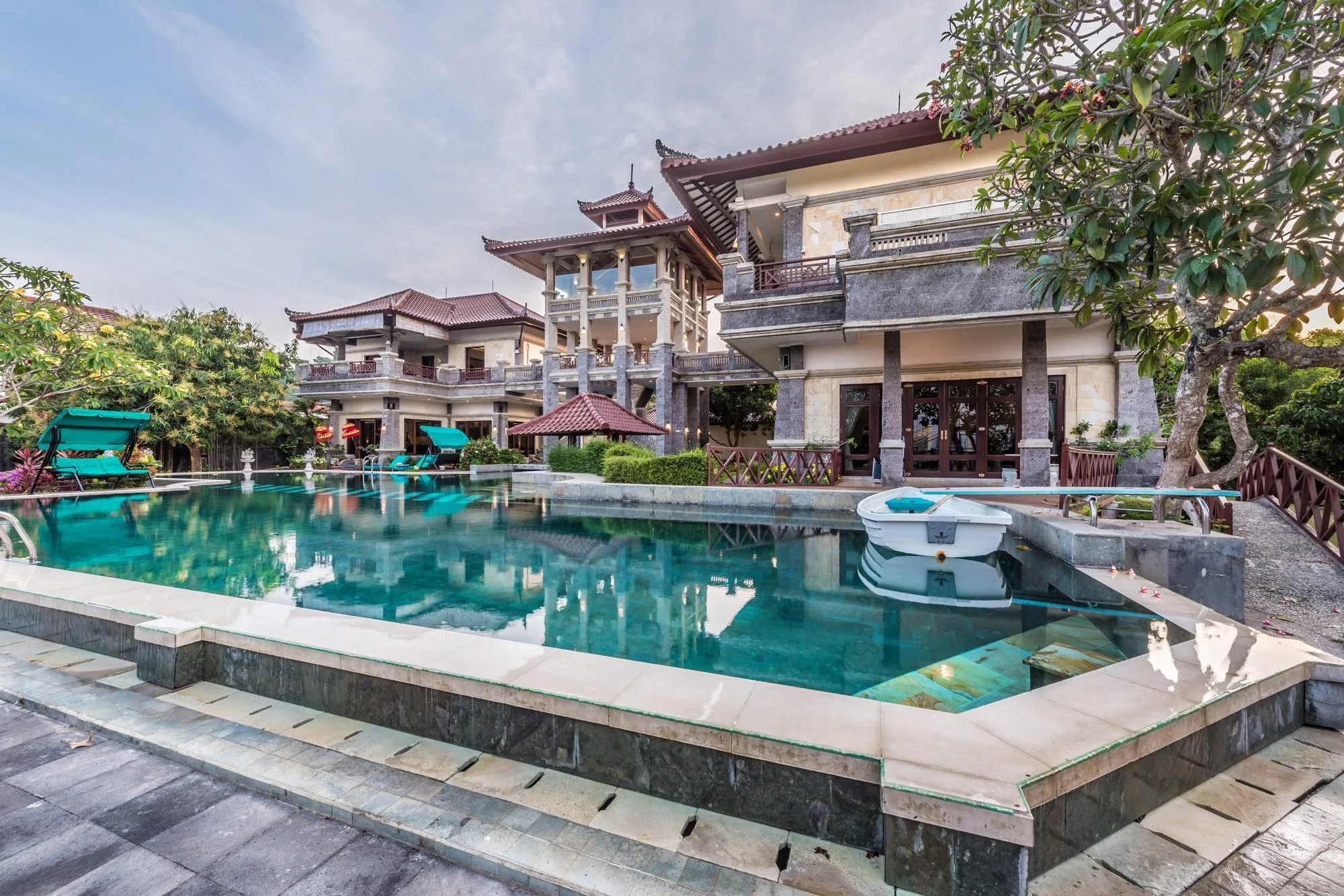 VILLA BALI CASTLE NUSA DUA - Photo 4