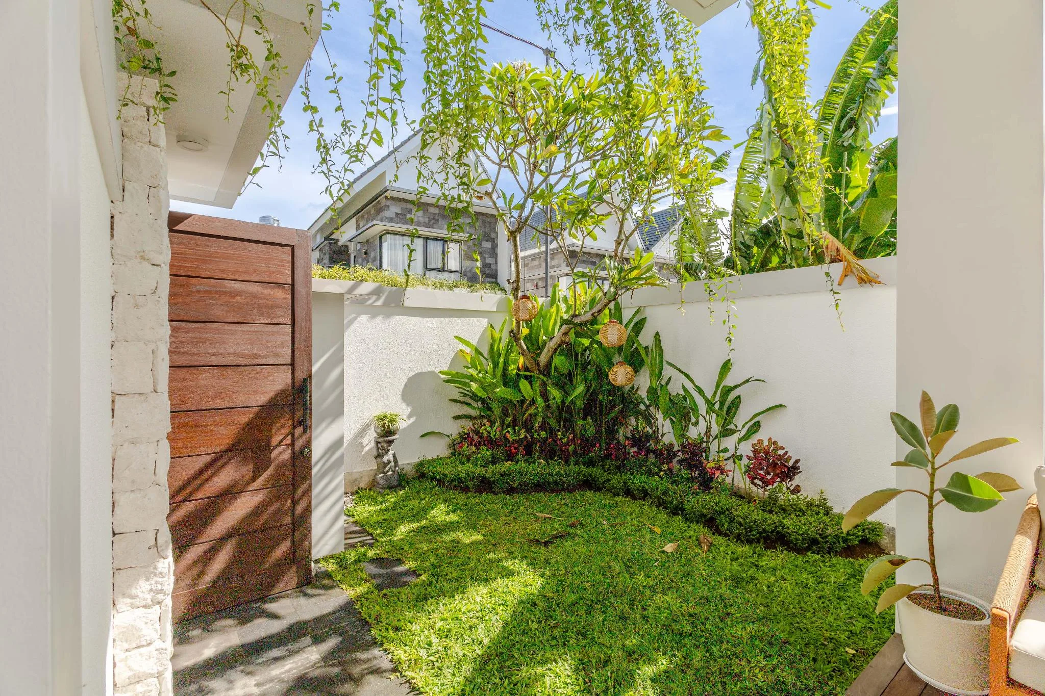 Villa Marylise 3BR with Private Pool in Nusa Dua - Photo 4